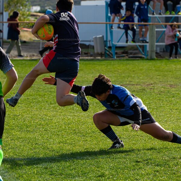Domingo de infantiles en Calafate RC